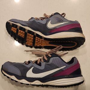 Nike women's trail running sneaker. Size 8.